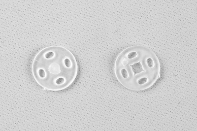 Кнопки пришивные пластиковые 10 мм, блистер 24шт, цв.-прозрачные - купить в Зеленодольске. Цена: 48.41 руб.